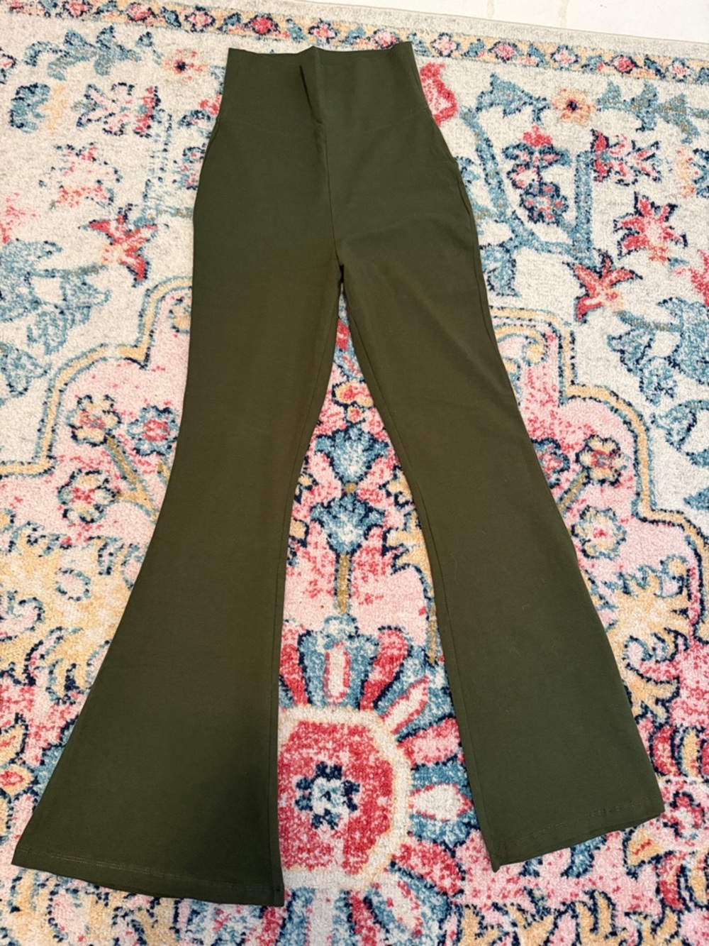 Zenana Outfitters Army Green Flare Yoga Pants